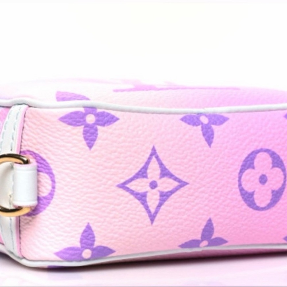 NEW Louis Vuitton Spring in the City Wapity Zip Wristlet Sunrise Pastel - Picture 5 of 10